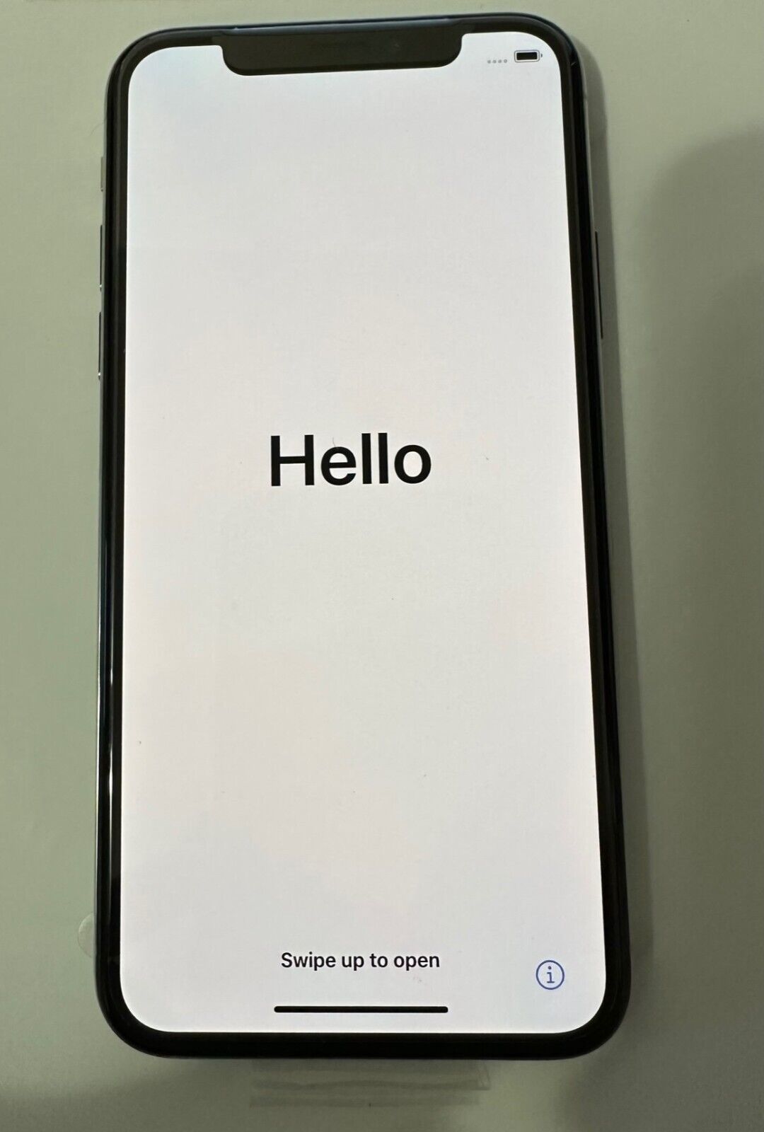 Apple iPhone X – 64GB – Silver (Unlocked) A1865 (CDMA + GSM) – replacement apple