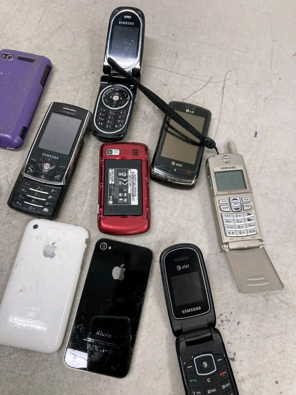 Rare Samsung ( VoiceStream ) GSM Phone – And Others Untested Apple Phone Etc