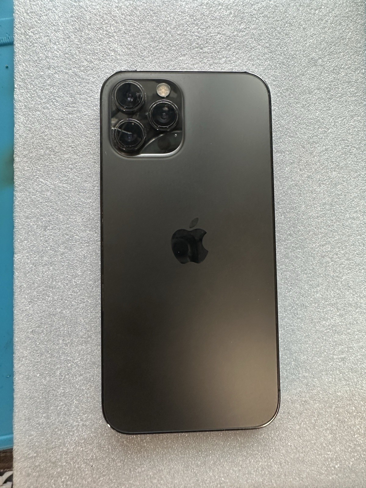 Apple iPhone 12 Pro Max – 128 GB – Graphite (AT&T)