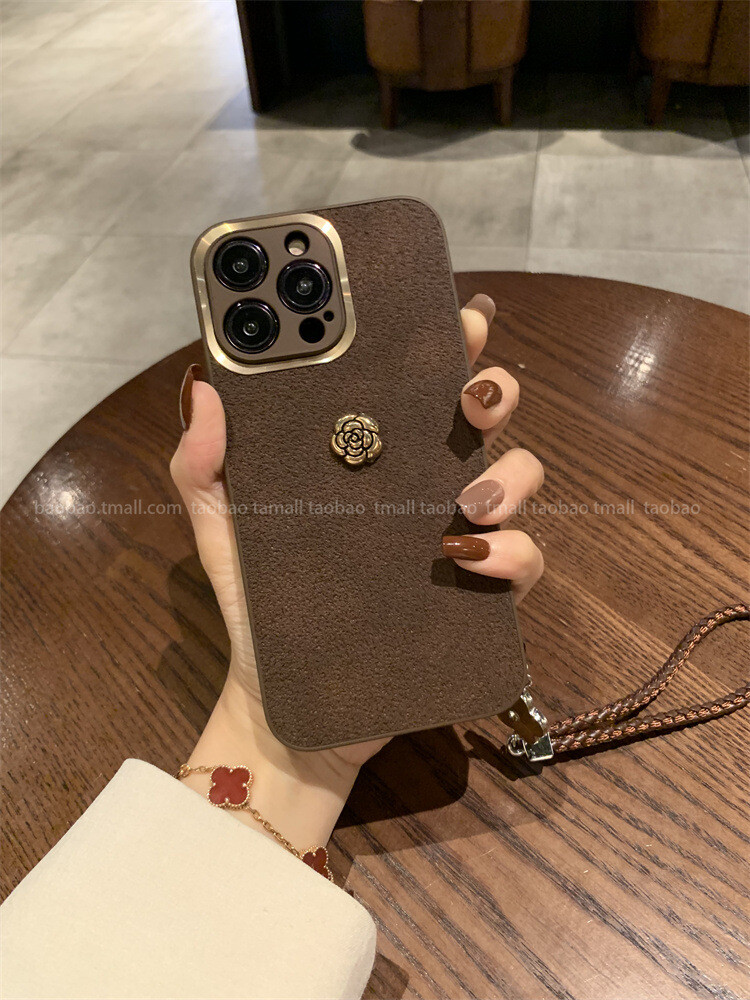 Golden Circle Camellia Flower Hand Rope Suitable for Apple Phone Case