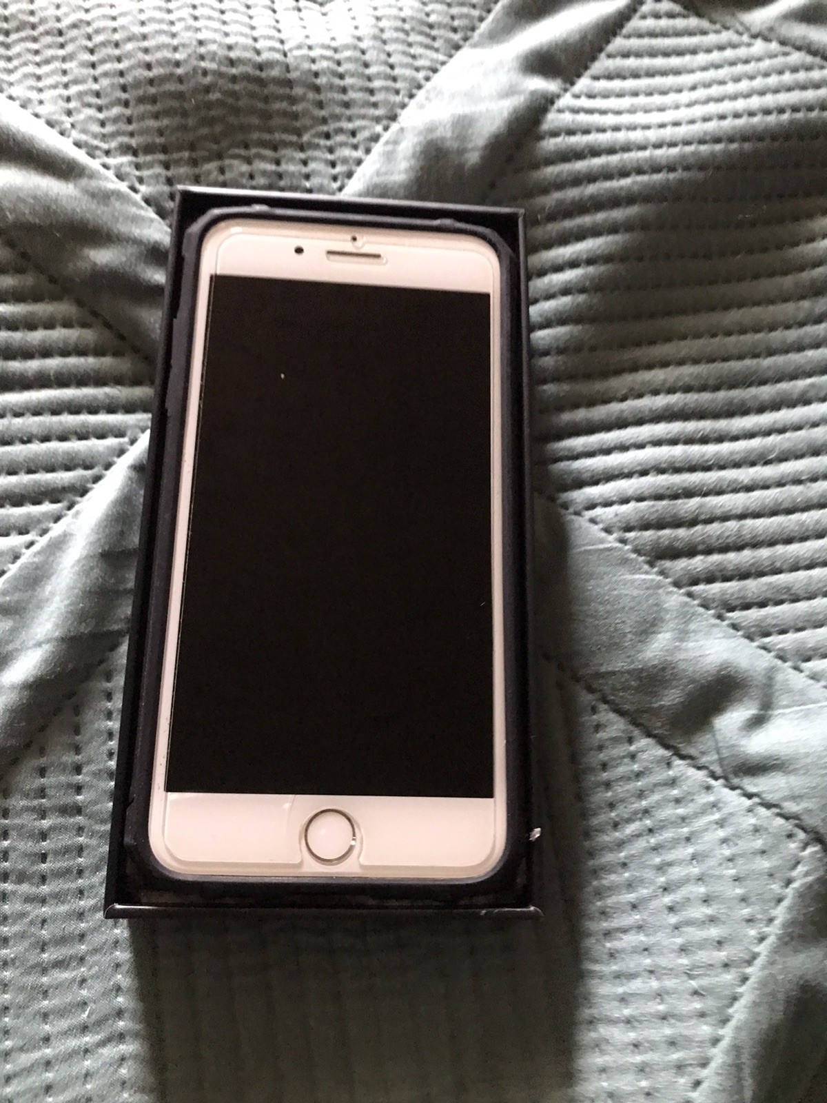 Apple iPhone 7 Plus – 32GB – Silver (Unlocked)