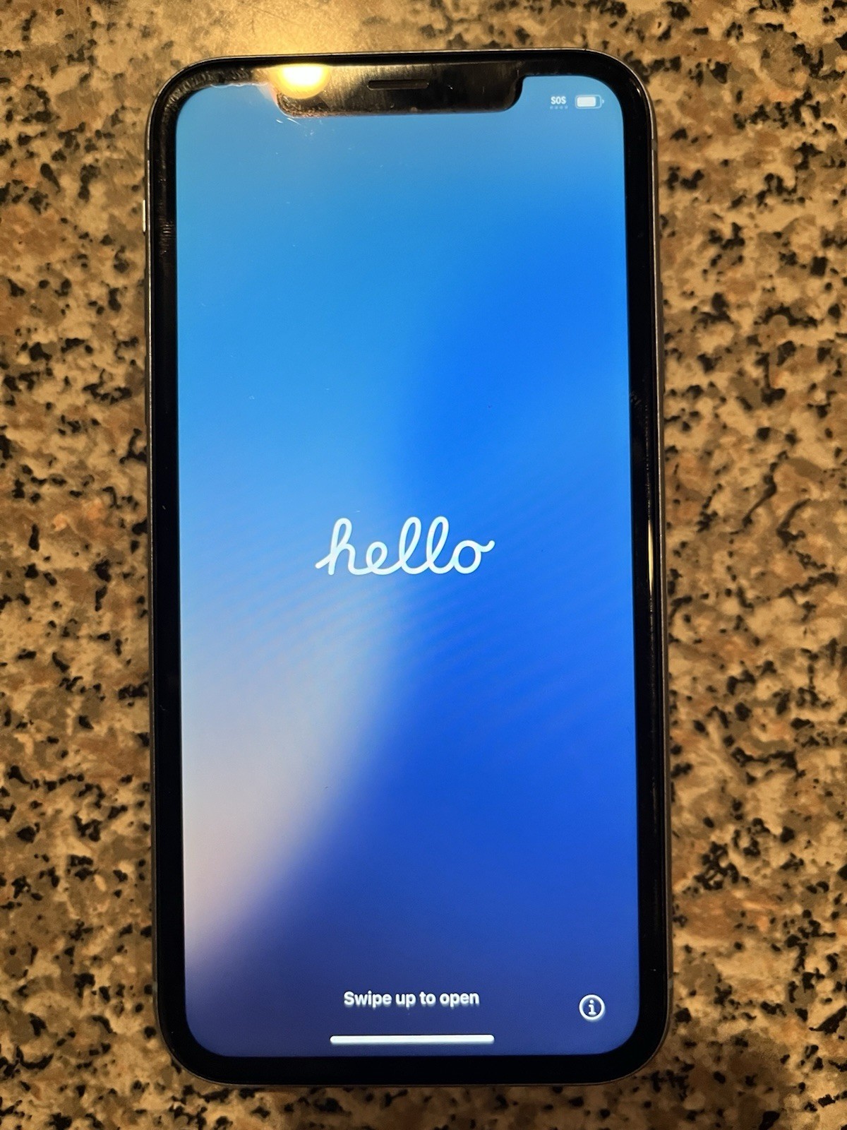 Apple iPhone XR 64GB, Black, Unlocked, iOS 18.2.1….LOOK!!!