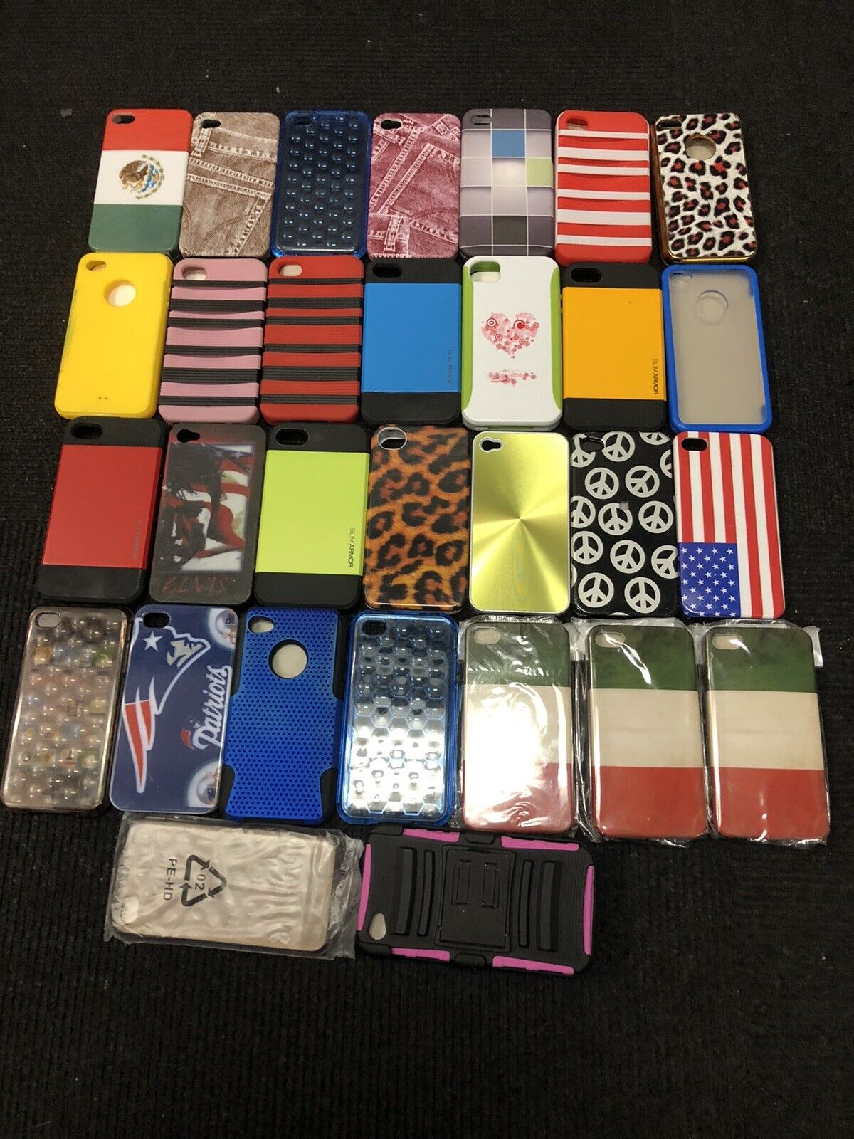 30 Pcs LOT Iphone 4, 4S Gen Silicone & Hard Cases For Apple Phone