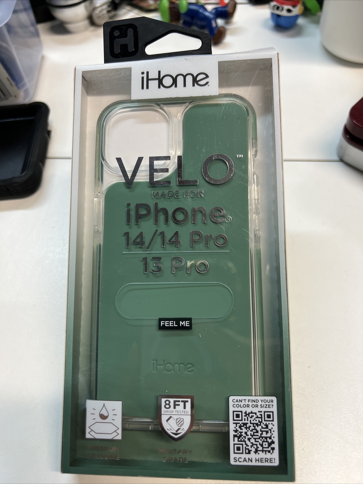 IPHONE 14 / 14 PRO / 13 PRO CASE / CLEAR &  Green  – iHOME