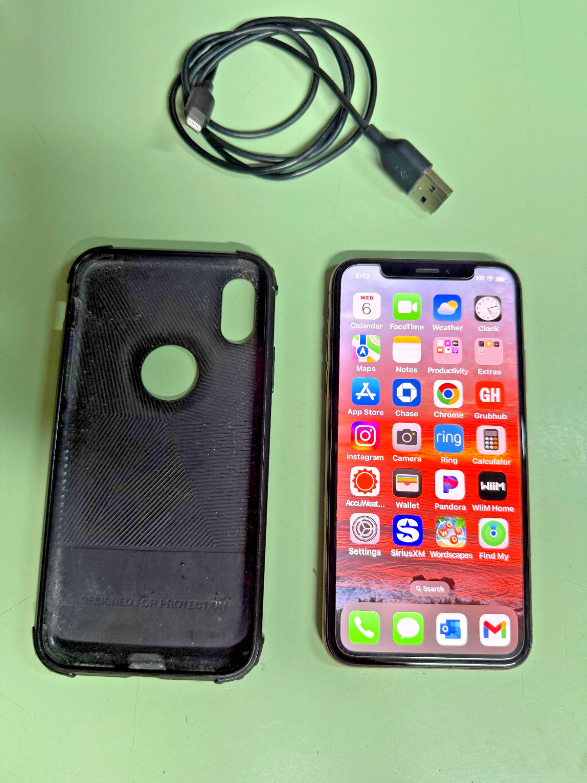 Apple Iphone XS 64GB Unlocked T-Mobile