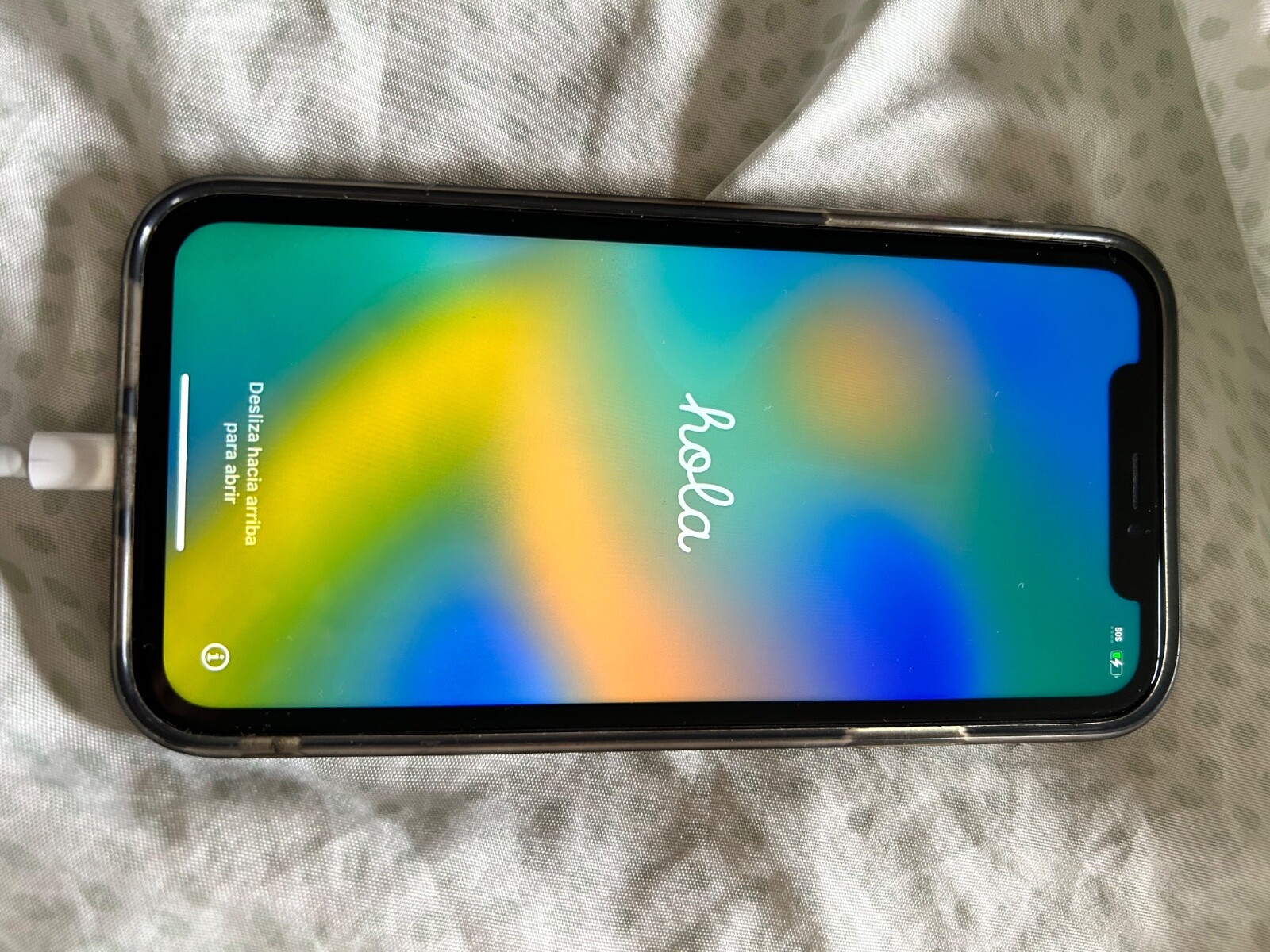 Apple iPhone XR – 64GB – Black (Unlocked) A1984 (CDMA + GSM)