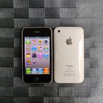 Apple iPhone 3GS (iPhone 3rd gen) 8/16/32GB Black/White UNLOCKED Good Condition