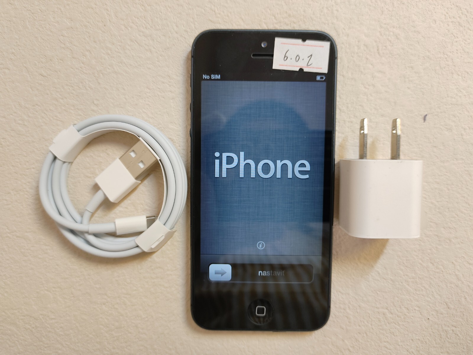 99%N ew Apple iphone 5 16/32/64GB UNlocked(GSM+CDMA) IOS6/IOS10 Gift
