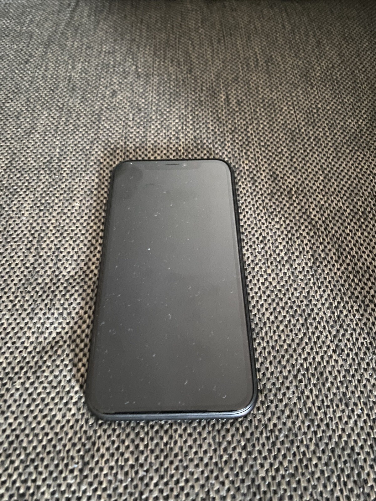 Apple iPhone XR – 64GB – Black (Unlocked) A1984 (CDMA + GSM)