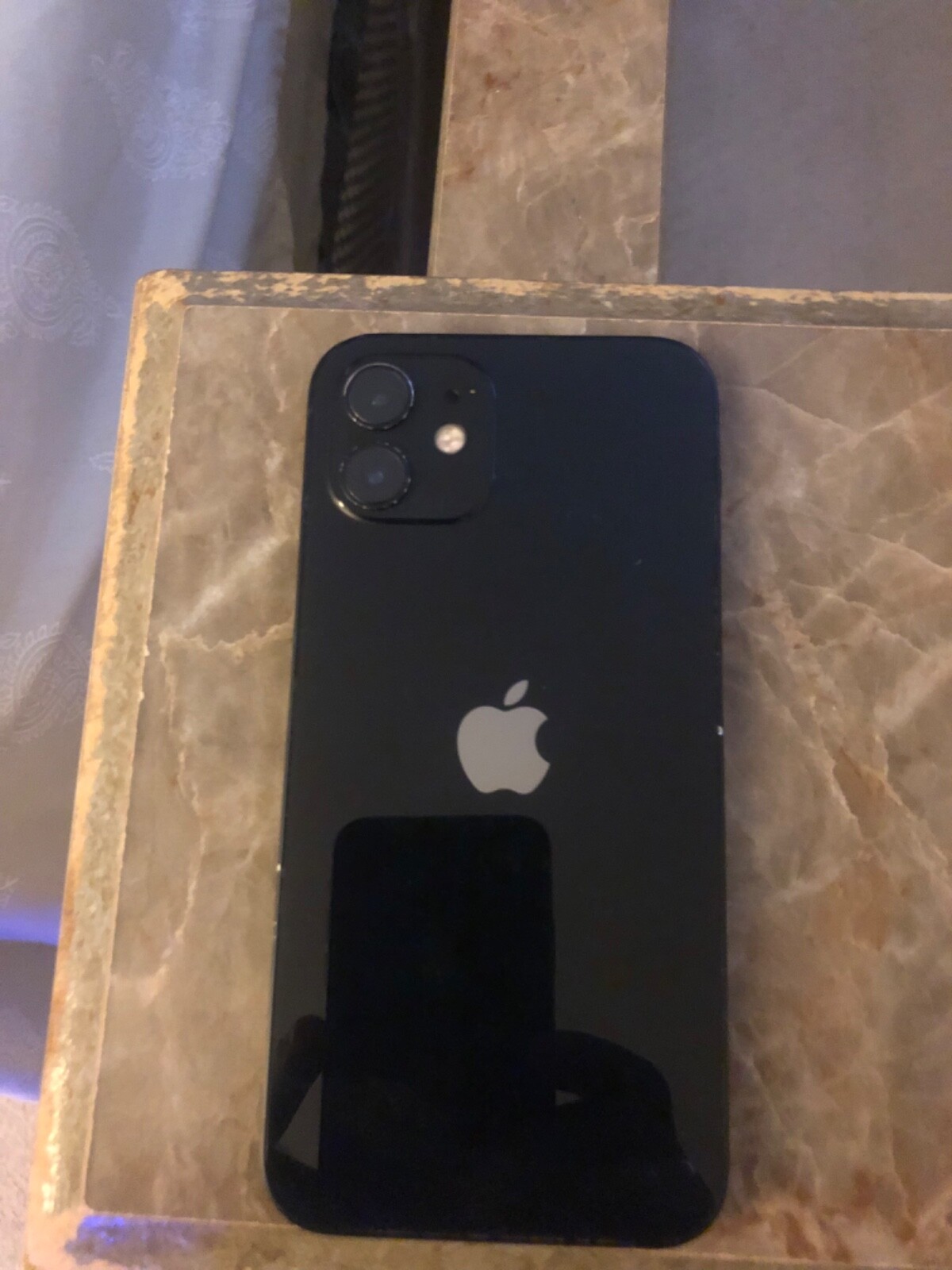 Apple iPhone 12 – 64 GB – Black Gray (Unlocked)