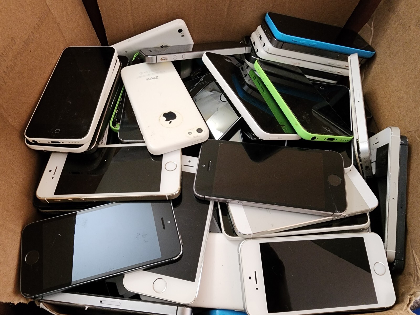 One RANDOM Apple iPhone for Trade-in/Repair