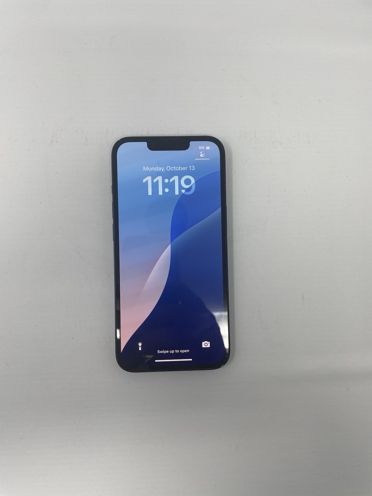 Apple iPhone 13 128GB Midnight (Cricket locked)