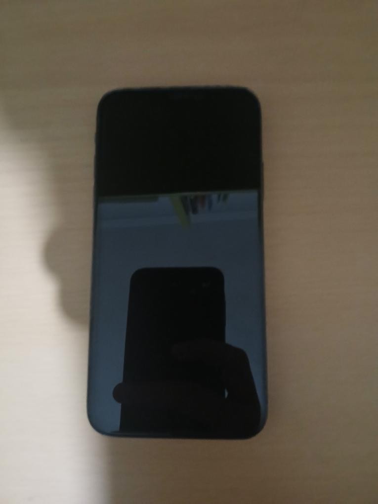 Apple iPhone XS – 64 GB – Silver (Ultra Mobile)