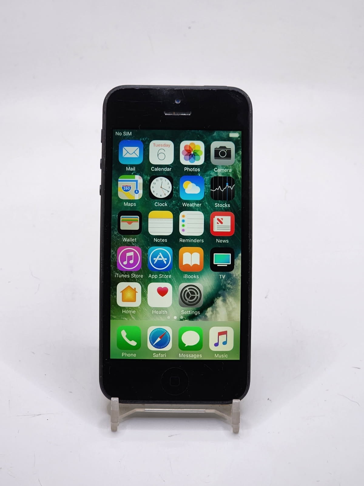 Apple iPhone 5 – 16GB, 32GB – Black, White
