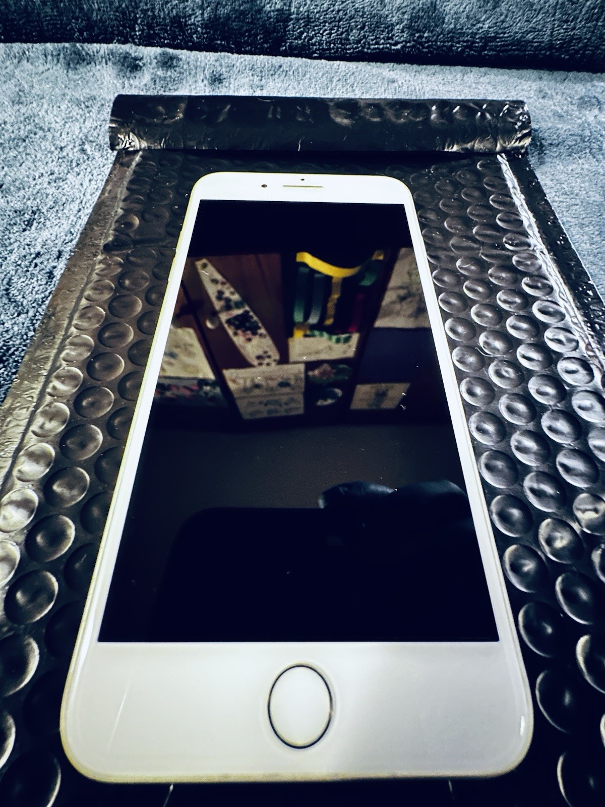 Apple iPhone 8 Plus 4G GSM Unlocked 64GB Silver Great Condition