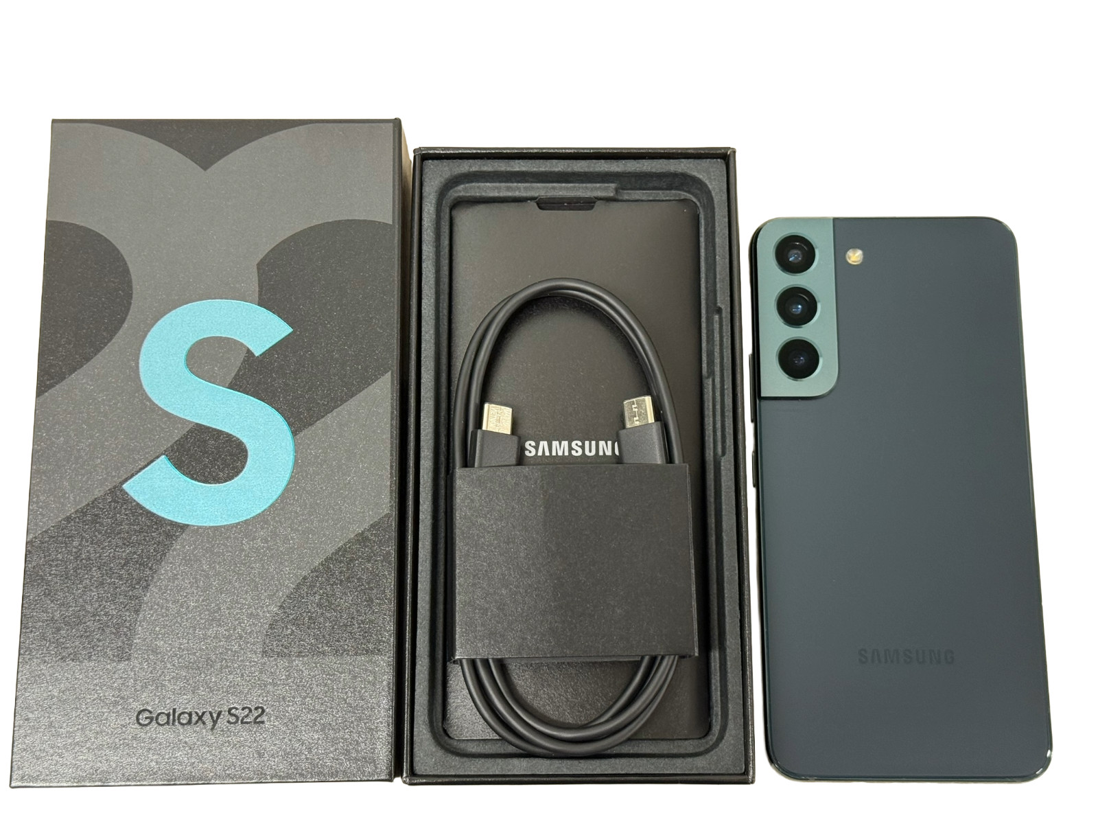 Samsung Galaxy S22 5G S901U 128GB Unlocked Very Good+ Free Tempered Glass