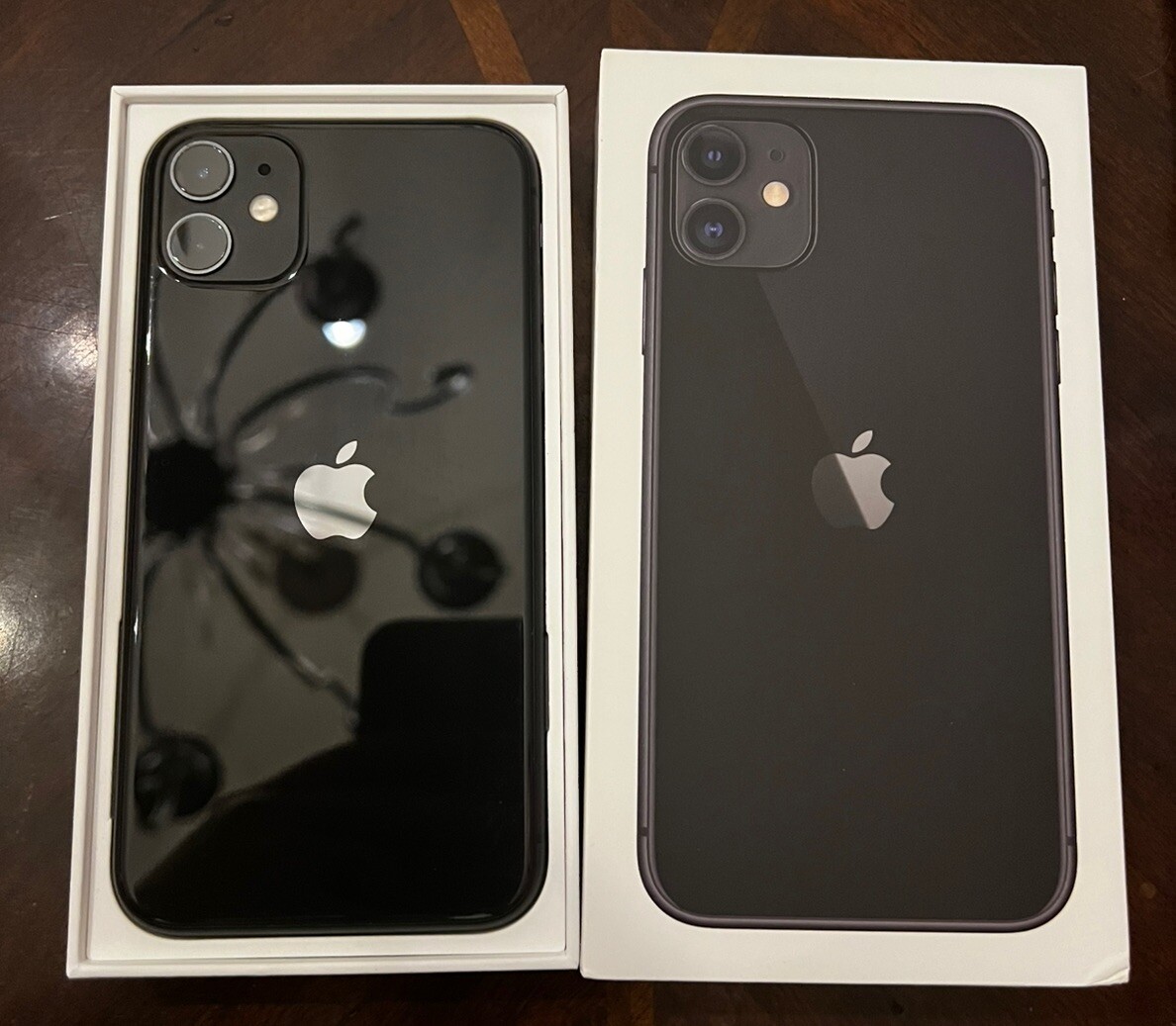 iphone 11, Great Condition, Pre-Owned, 64G, with cases