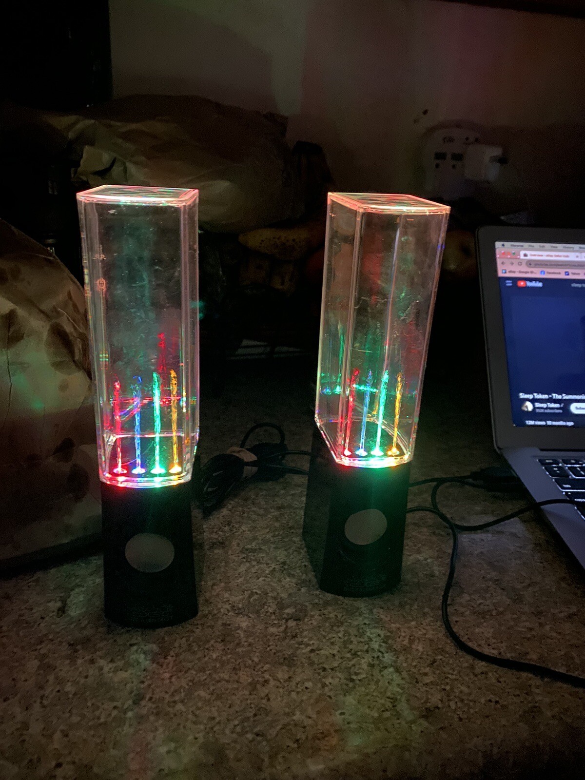 led dancing water Speaker multicolor, lights, desk, top, Ipod, Apple Phone Lot2