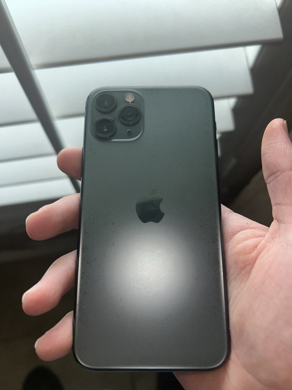 Apple iPhone 11 Pro 64GB, Midnight Green, Unlocked Excellent Condition