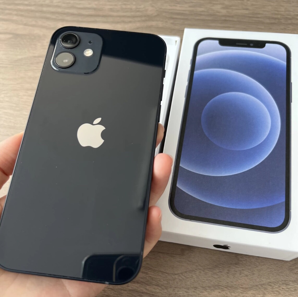 Apple iPhone 12 – 64 GB – Black Gray (Metro)