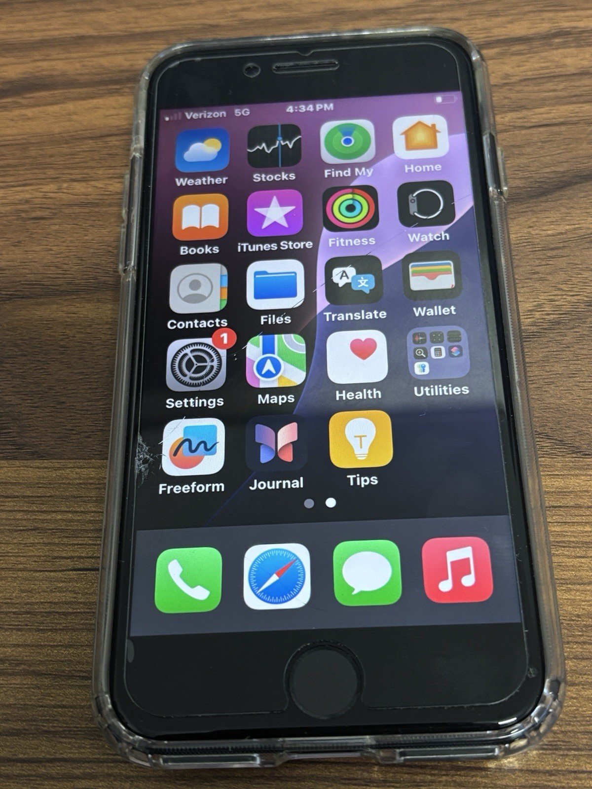 Apple iPhone SE – 64 GB – Space Gray (Unlocked)