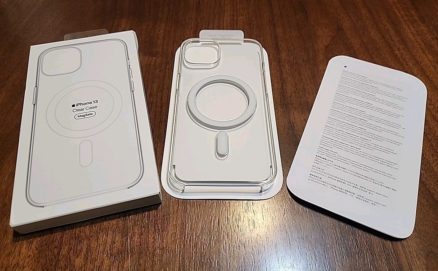 Genuine Apple Clear Case with MagSafe for iPhone 13. Official Apple Phone Case