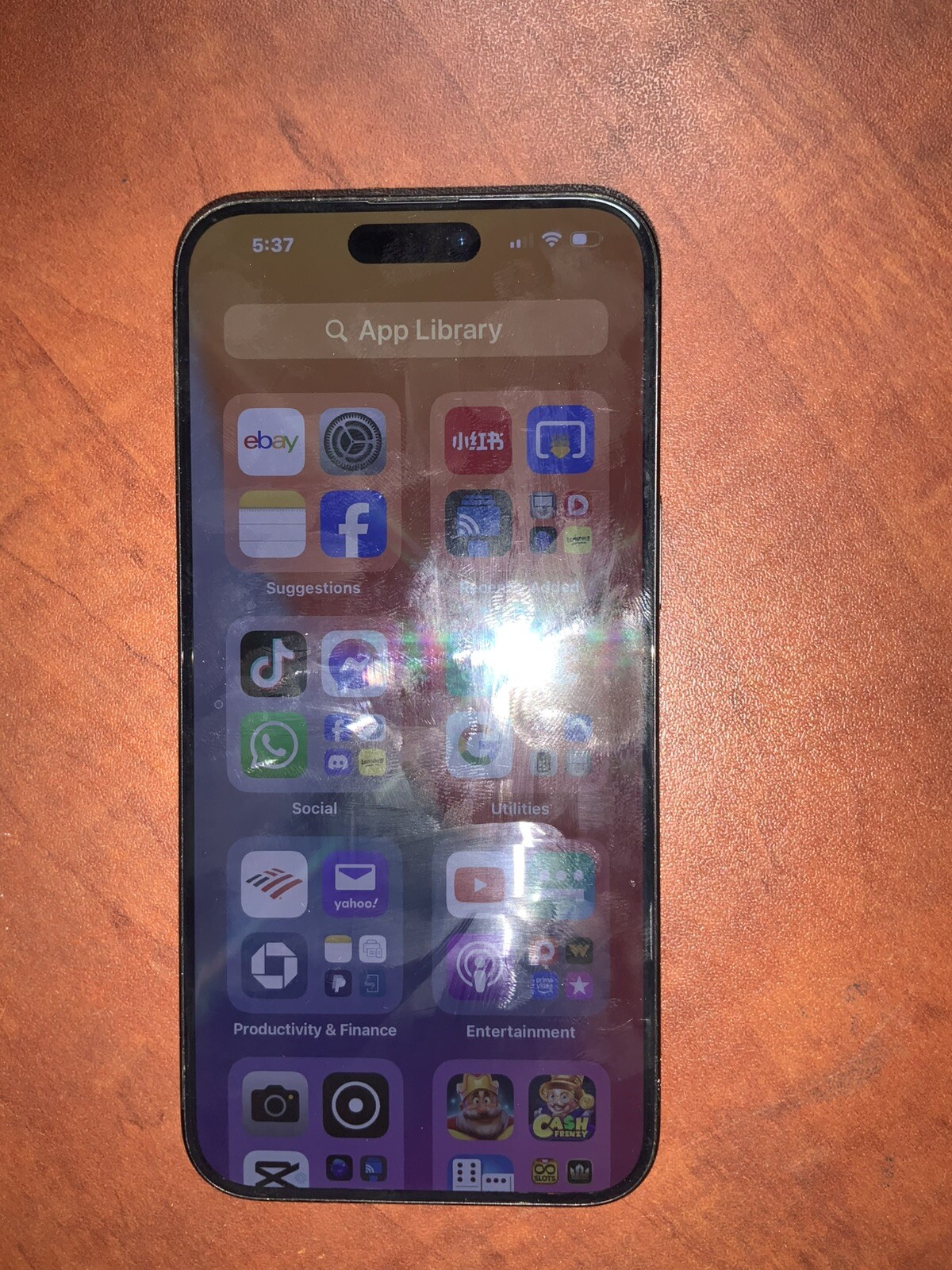 iPhone 15 Pro Max Con TikTok