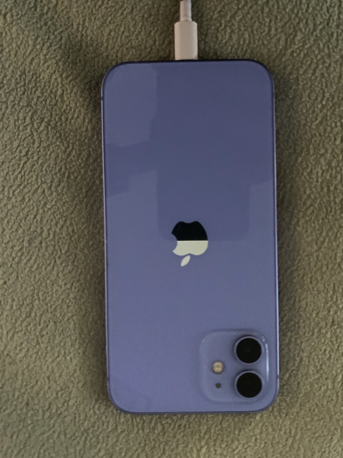 iPhone 14 purple