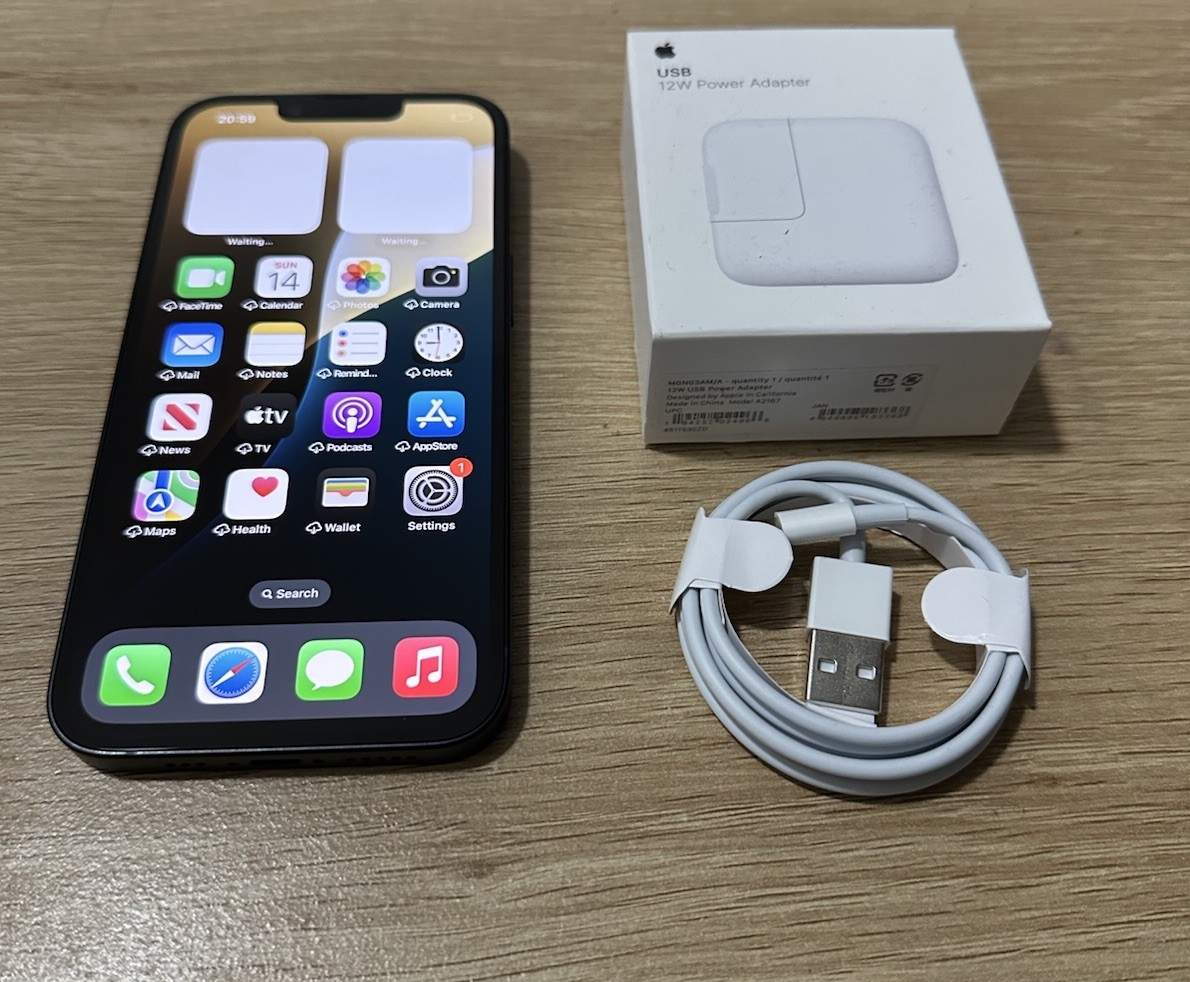 Apple iPhone 14 – 128GB – Midnight – Unlocked – 100% BATTERY