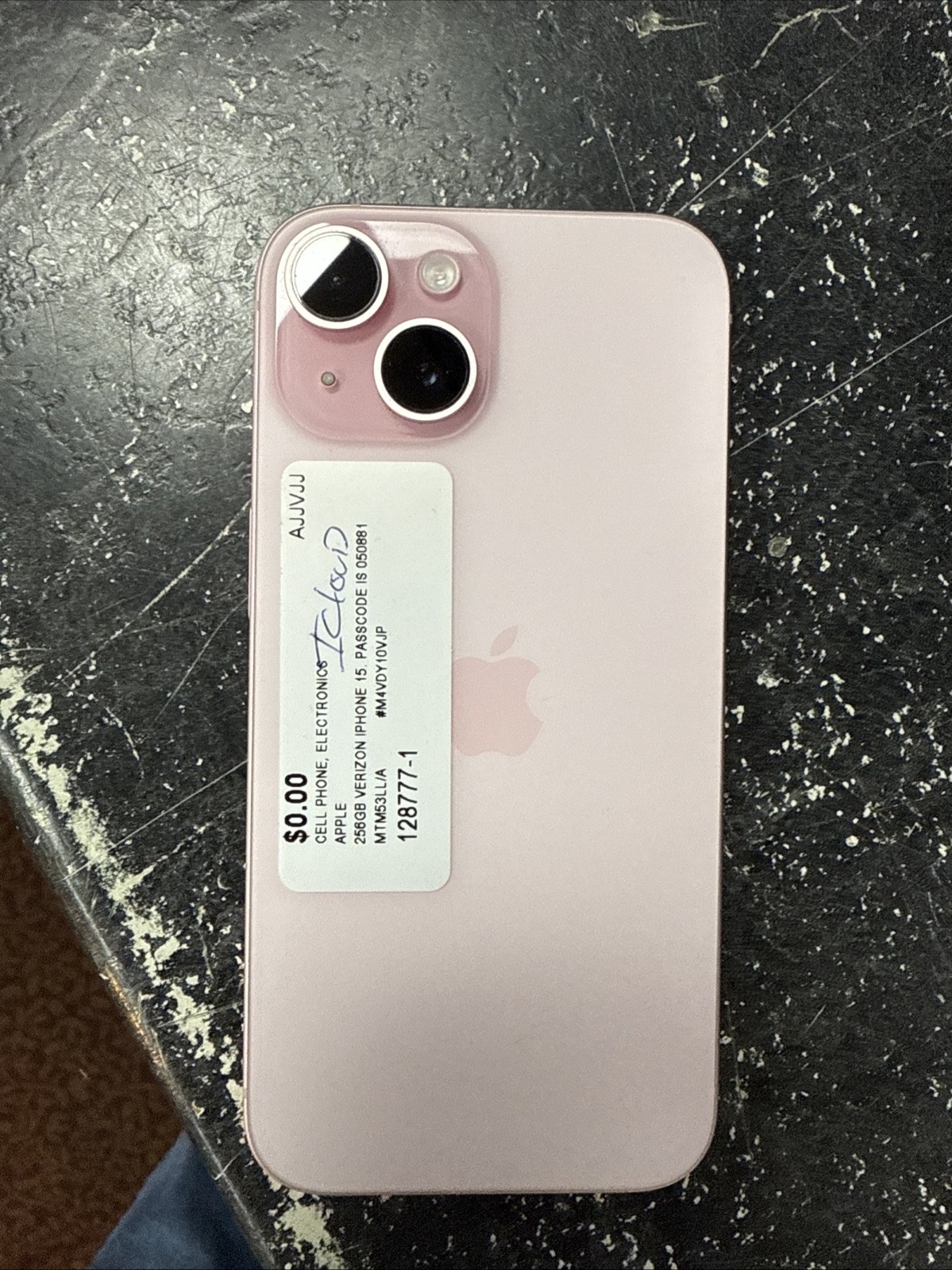 Apple iPhone Mtm53ll/a  Read All