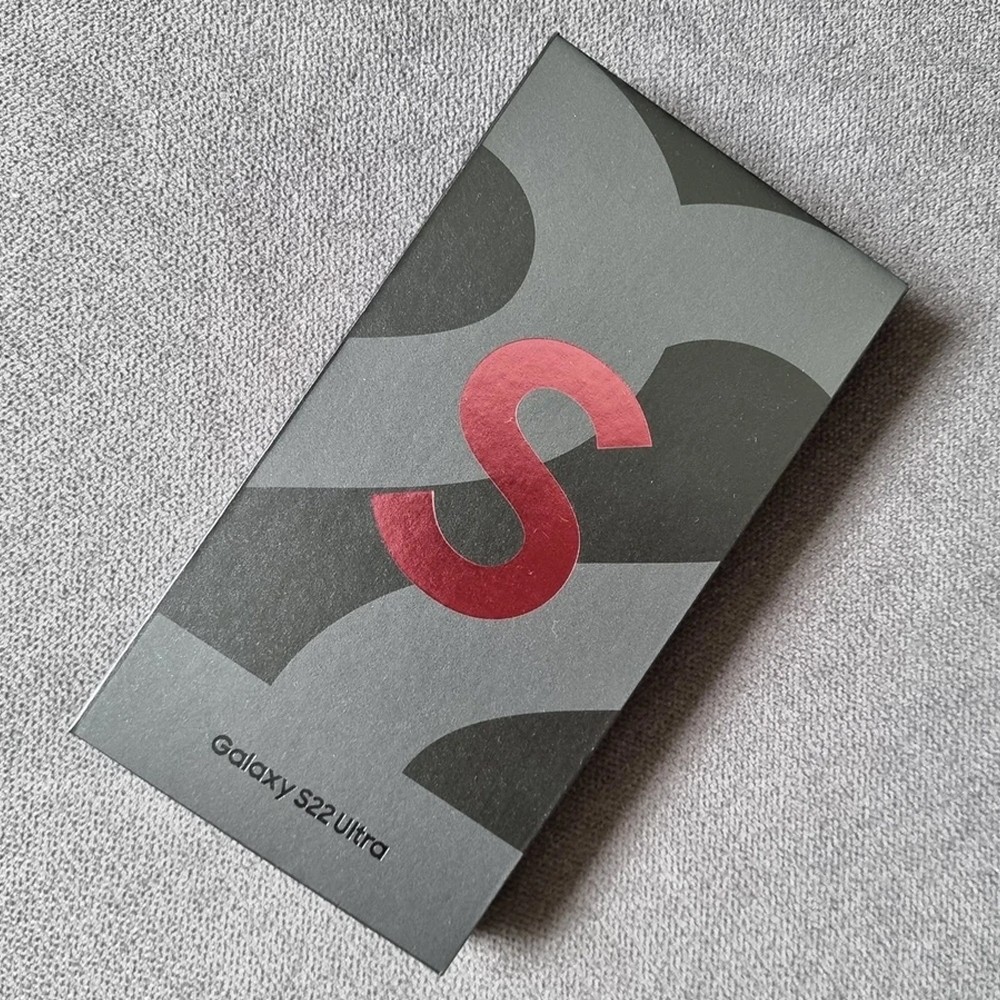 NEW Samsung Galaxy S22 Ultra 5G SM-S908U 128GB/256GB GSM+CDMA Factory Unlocked