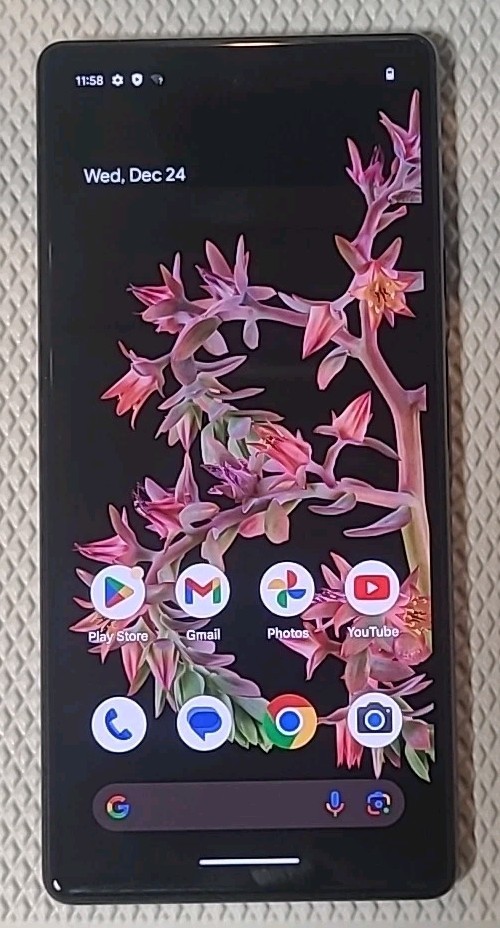 Google Pixel 6 – 128 GB – Stormy Black (Verizon) Smartphone *Unlocked*