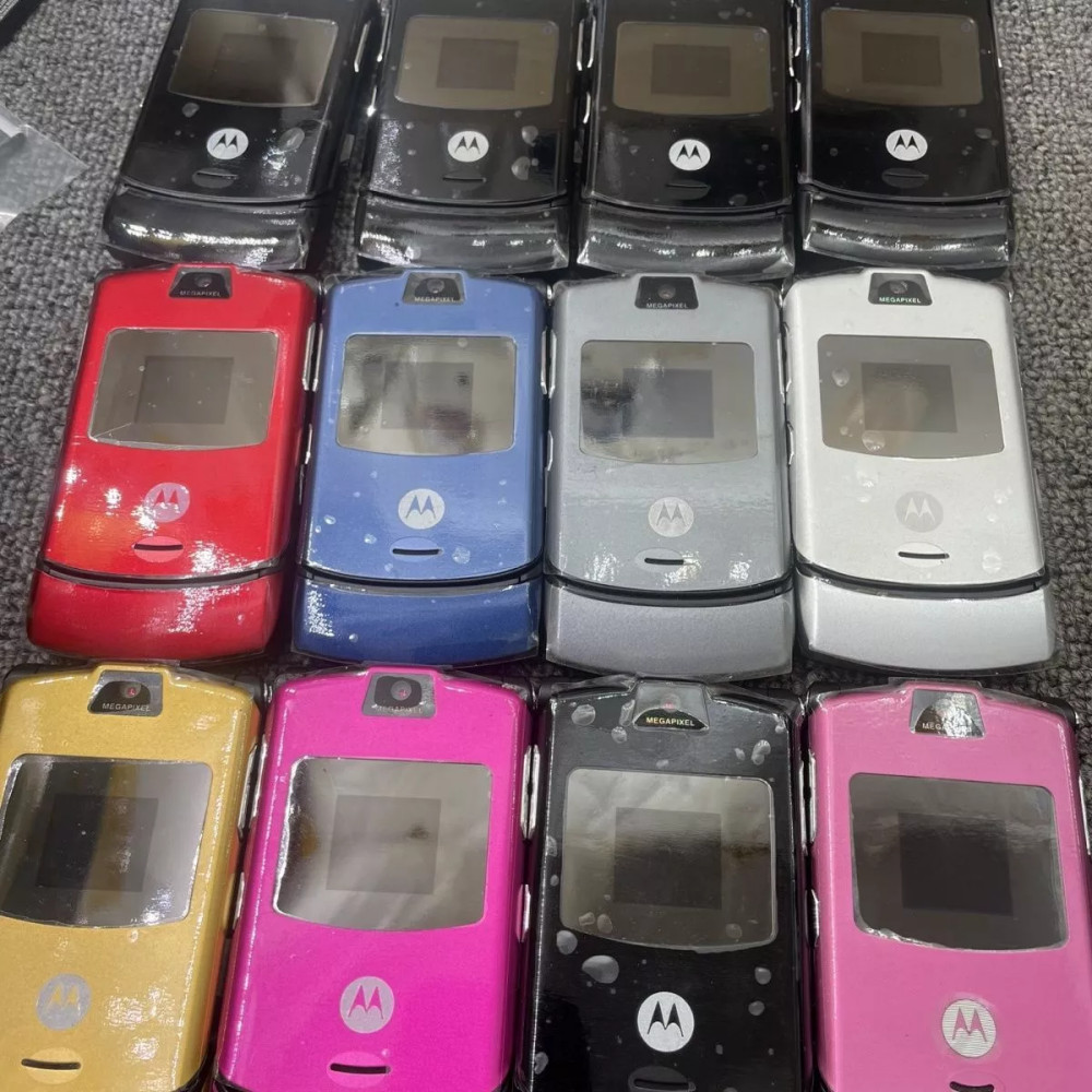 Unlocked Motorola RAZR V3 Unlocked Flip GSM Bluetooth MP4 video Mobile Phone