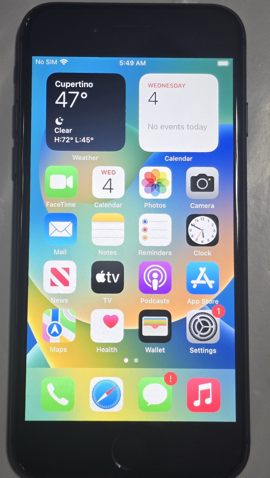 Apple iPhone 8 Unlocked 64GB Excellent Amazon Renew’d 100% Battery Health