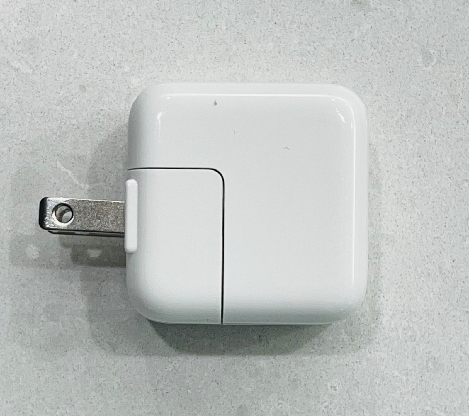 Apple phone  charger OEM Apple 12W USB Power Adapter A1401