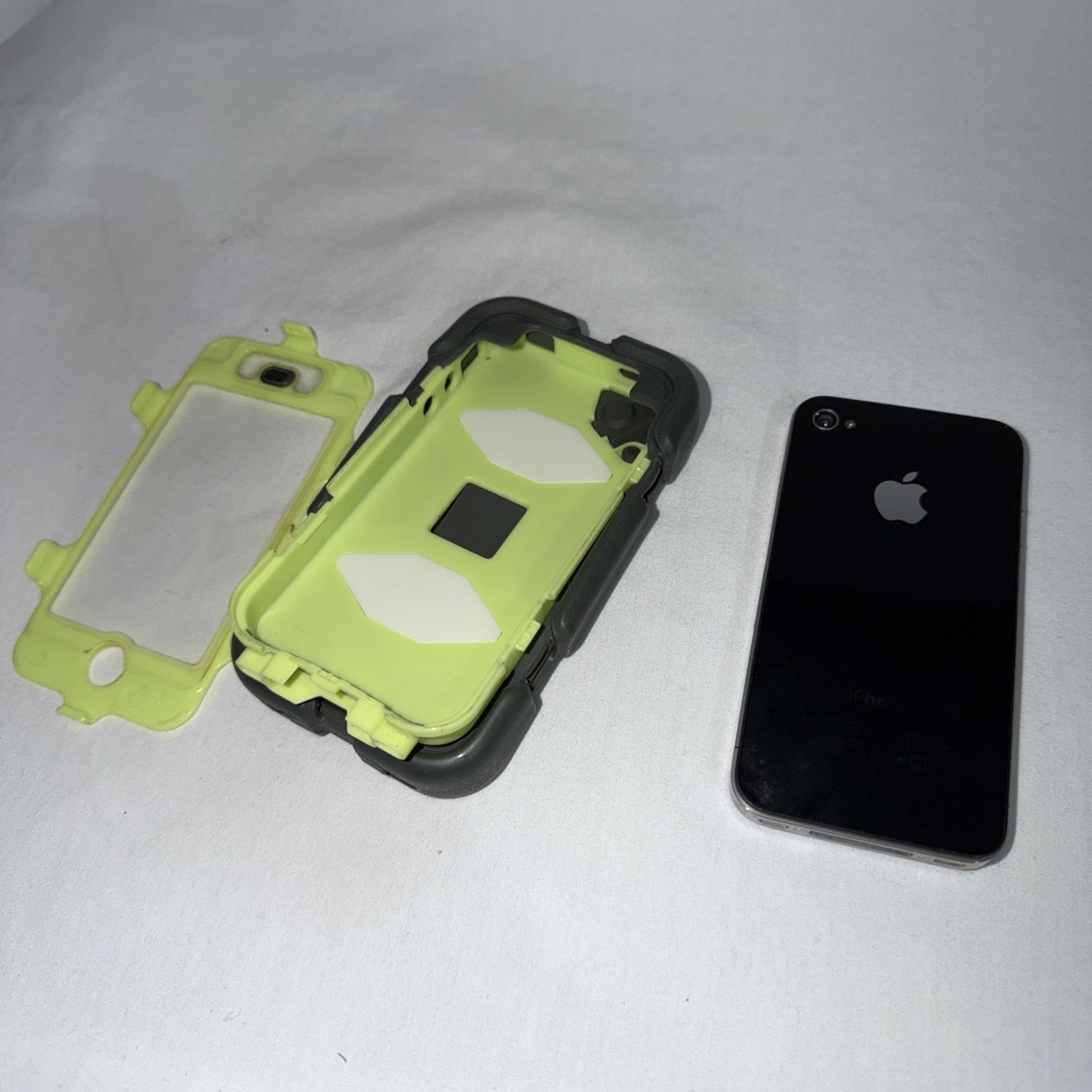 Old Apple Phone for parts