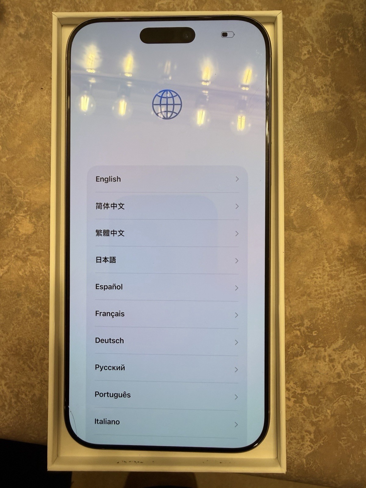 Apple iPhone Silver Smartphone iOS Wi-Fi Bluetooth NFC Lightning Boxed