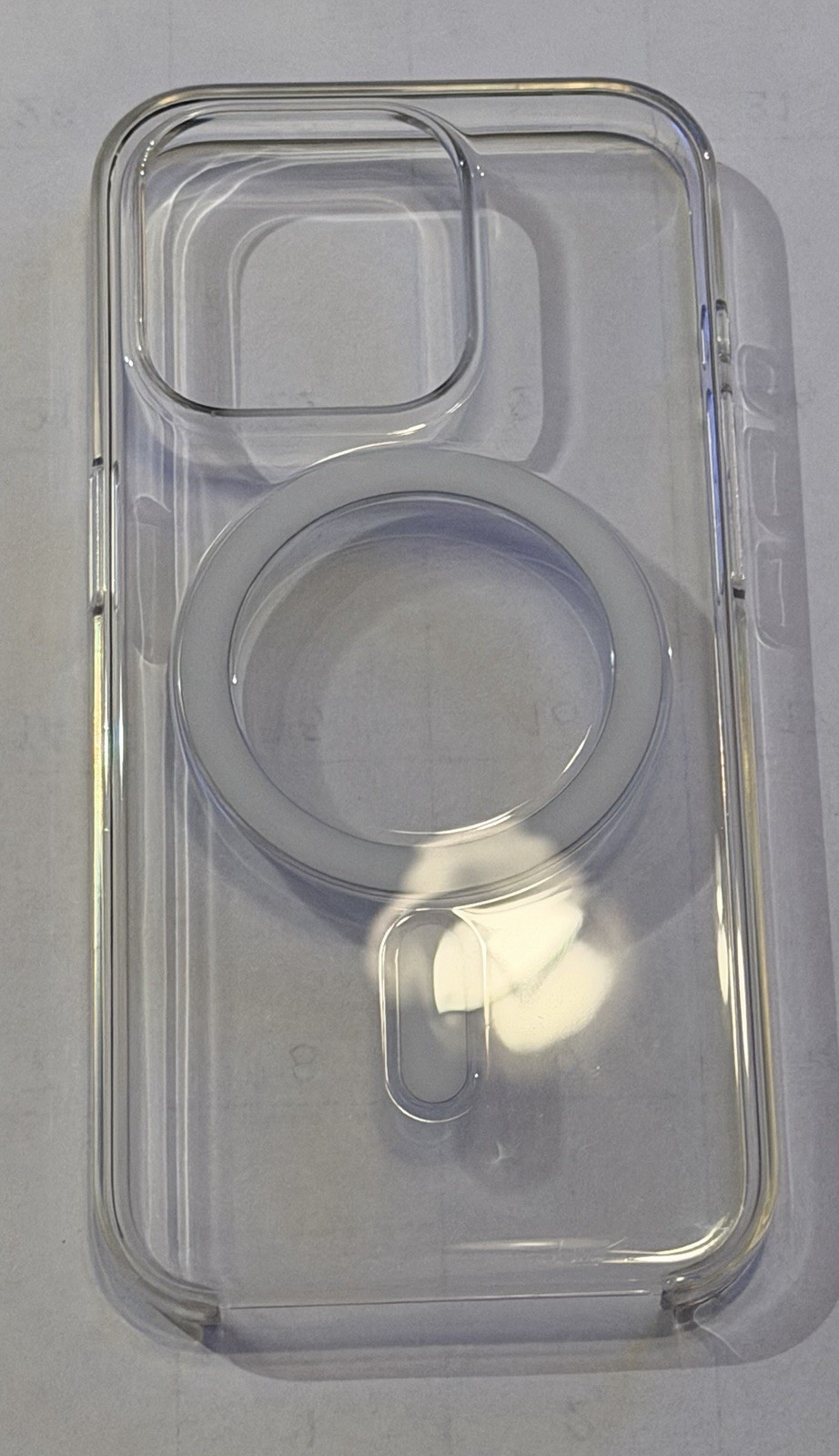 MagSafe iPhone 16 Pro Authentic Apple Phone Cade Clear