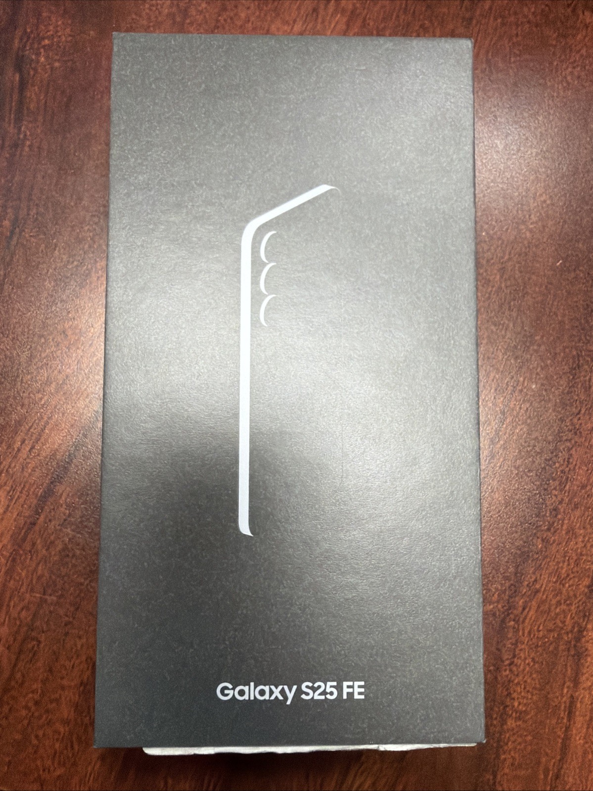 *BRAND NEW IN BOX* Samsung Galaxy S25 FE  128GB Jet Black *UNLOCKED FOR ALL SIM*