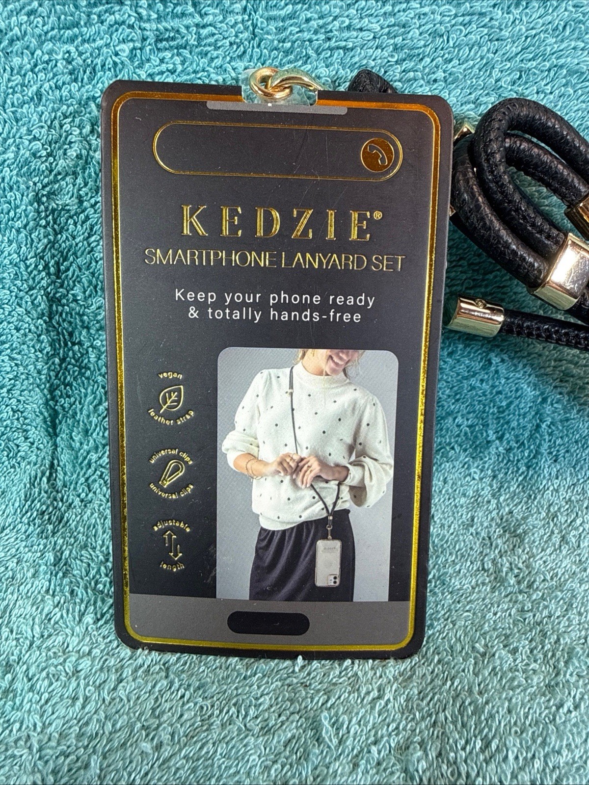 Kedzie Vegan Leather Smartphone Lanyard Set