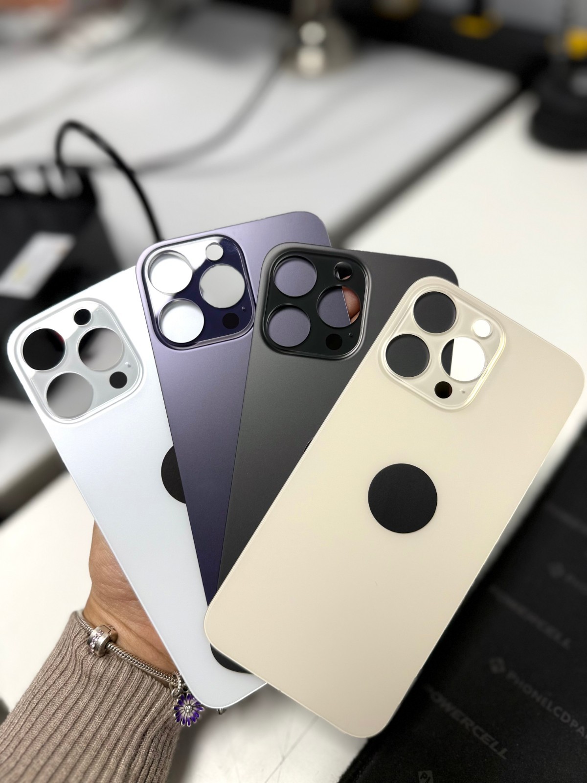 Back Glass For Apple Phone 14 pro / 14 Pro Max / 14 / 14 plus NFC flash magnets