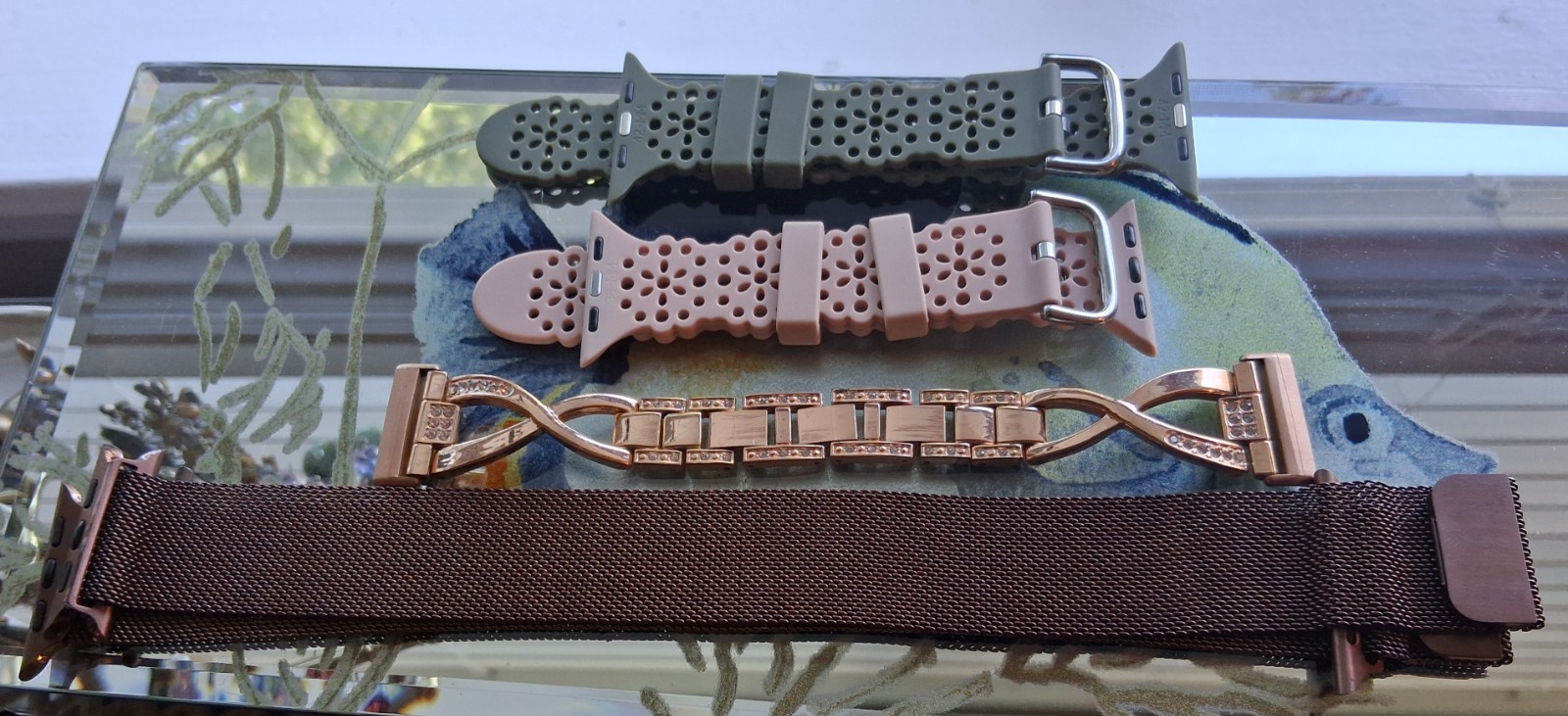 5 Apple Phone Watch Bands Lot Rose Gold rhinestone, pastel and camo colors