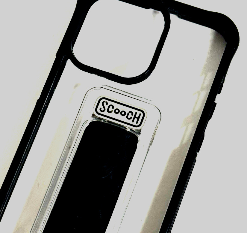 Scooch Wingman Case w/ built in stand – iPhone 15 Pro Max – Tuxedo Clear