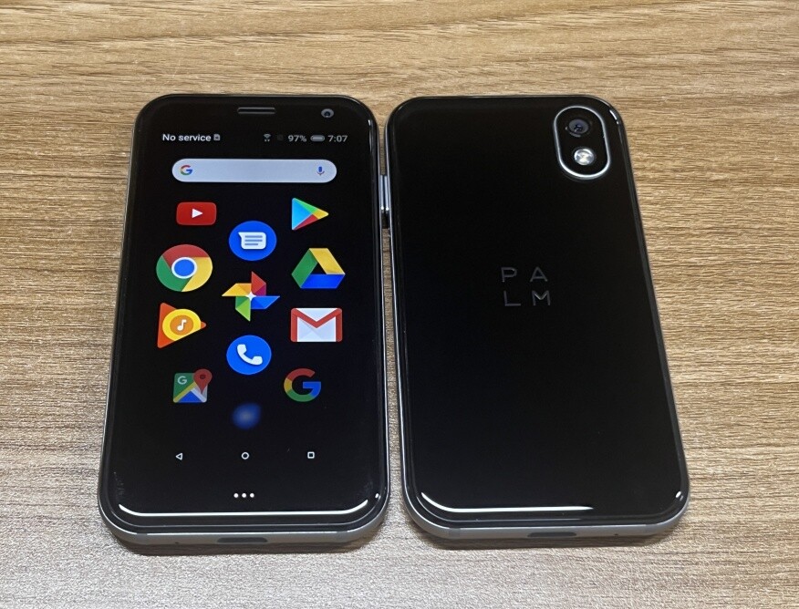 Palm Phone PVG100 Small GSM Unlocked 32GB Android GSM Smartphone -silver