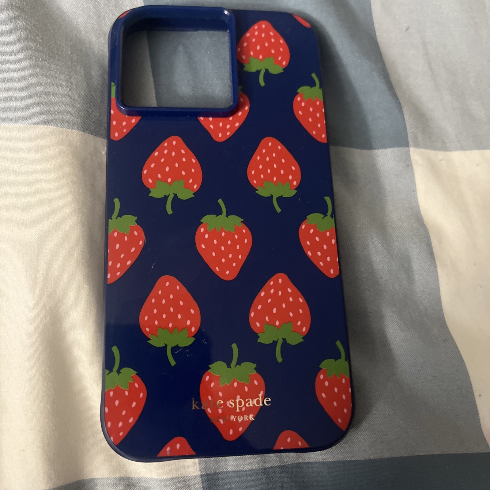 Kate Spade New York Apple Phone Case – iPhone 15 Pro max – Strawberry Pattern