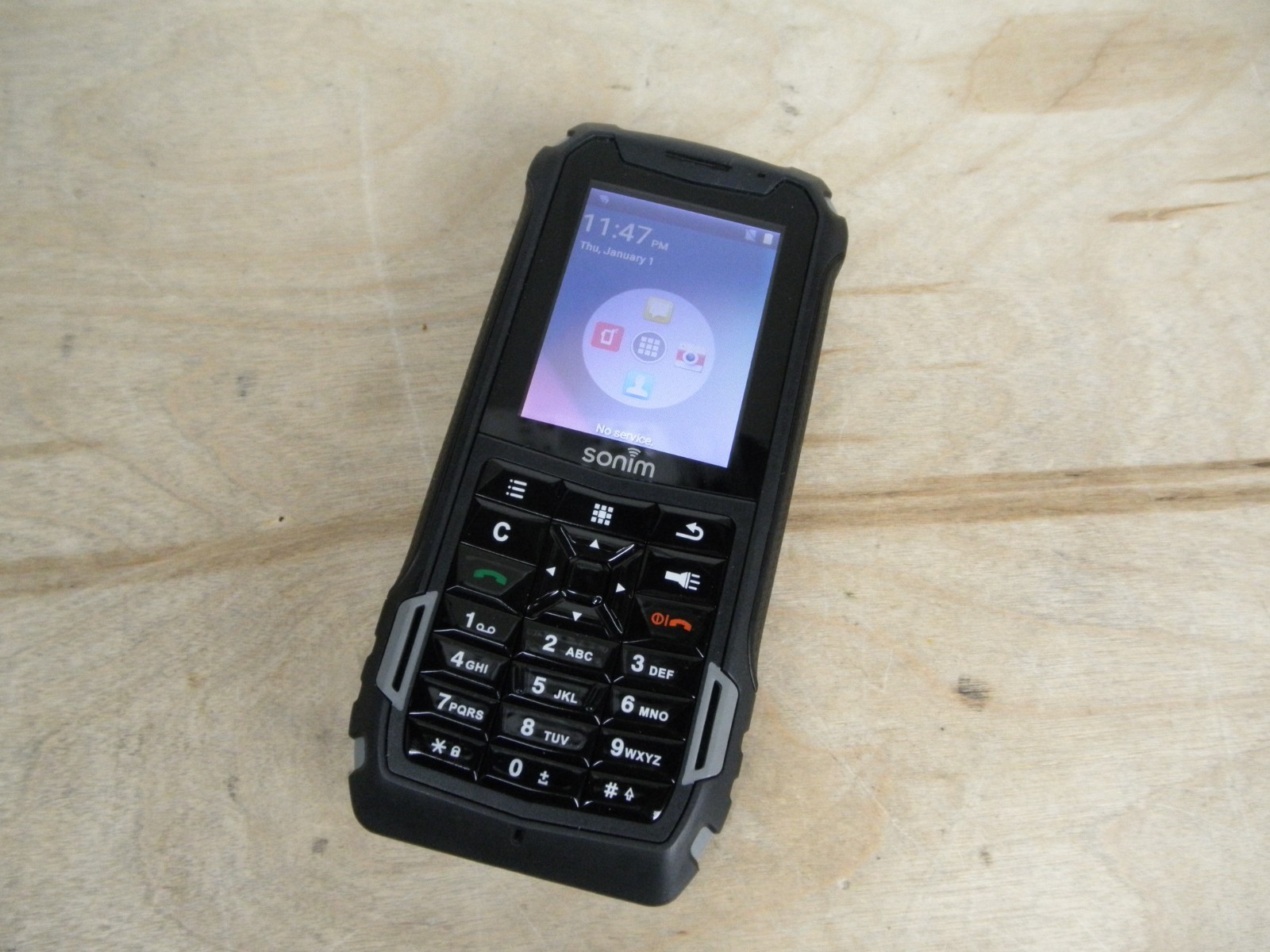 Sonim XP5 XP5700 – Black (Verizon) Rugged PTT Cell Phone