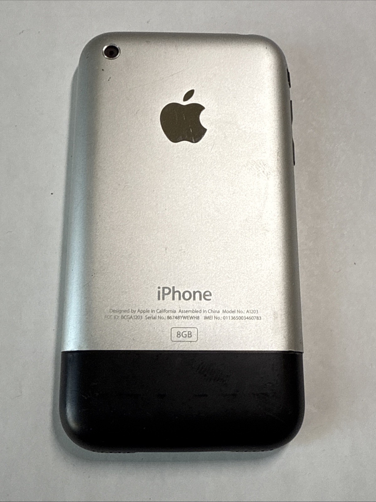 Apple iPhone 1st Generation – 8GB – Black – A1203 (GSM)