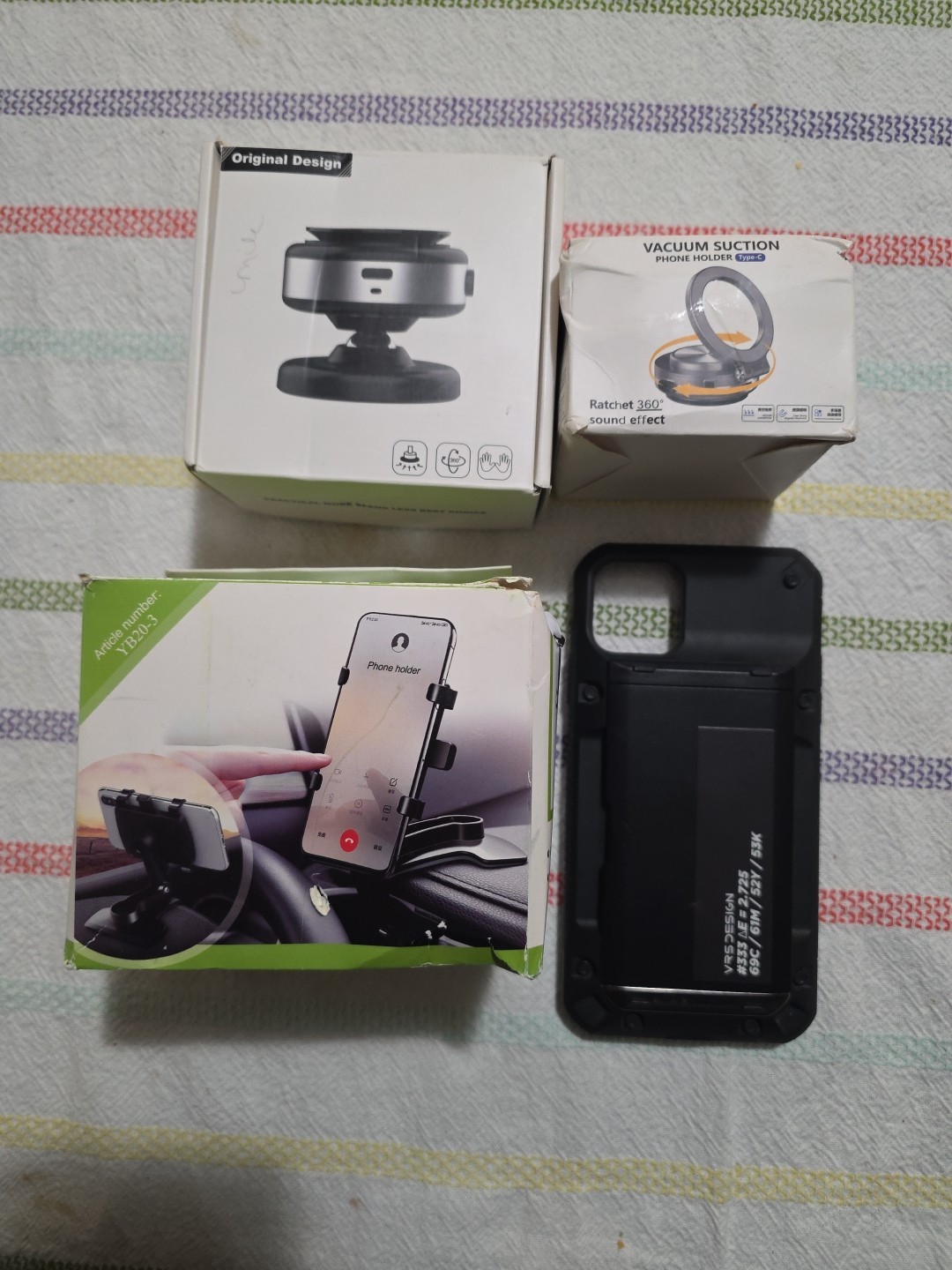 Iphone 11 Pro Max VRS Design Lot With 3 Car Holders