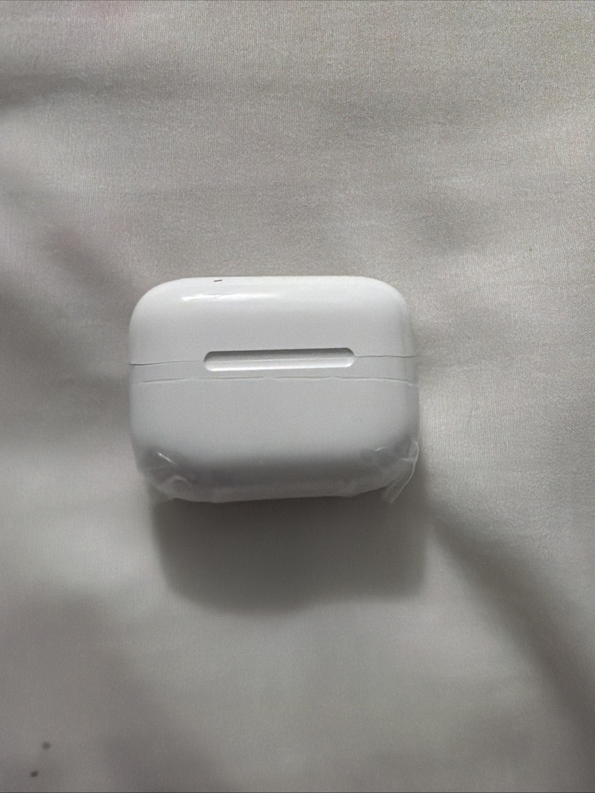 TWS earbuds with 9D stereo, HD sound, mic, touch control, long-lasting design